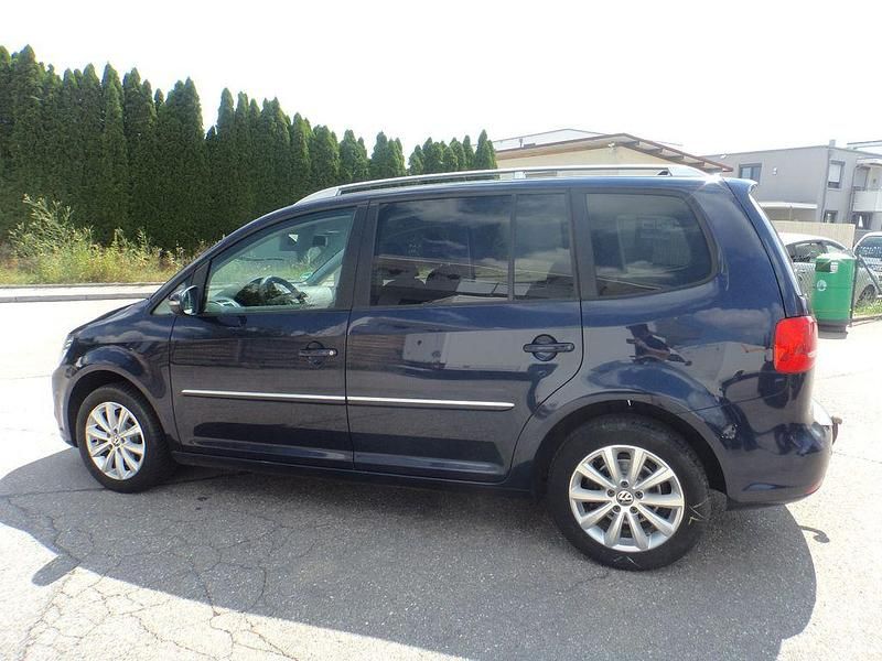 Gebraucht VW Touran Highline 170 PS (125 kW) 2012 Blau Van / Kleinbus