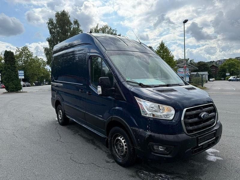 Blau Gebraucht 2020 Ford Transit Trend Van / Kleinbus | 9.500 € - Bild 1/4