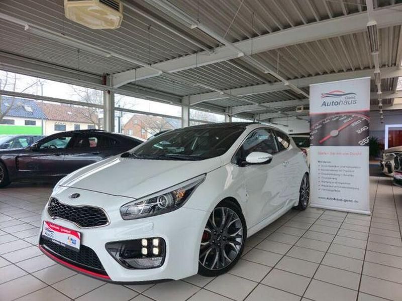 Gebraucht Kia ProCeed GT-Track 204 PS (150 kW) 2015 Weiß Kleinwagen