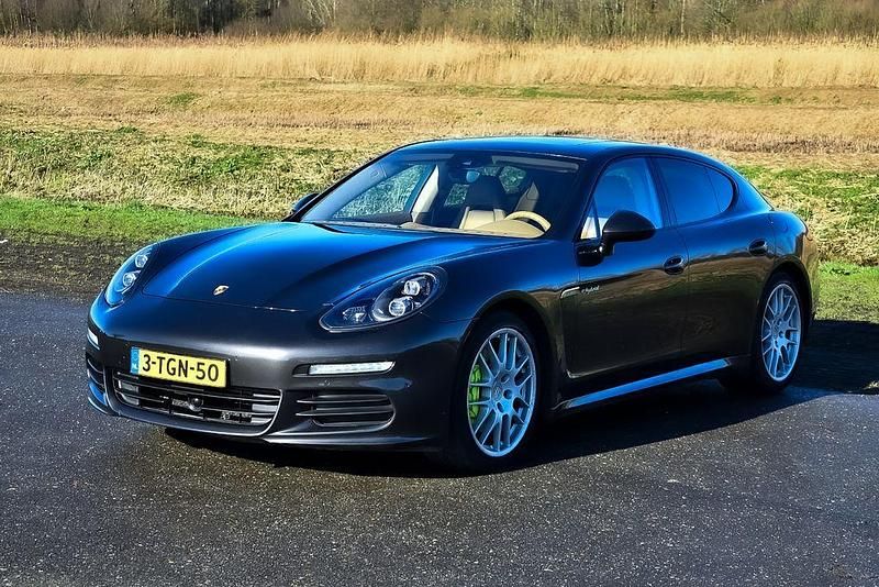 Gebraucht Porsche Panamera 416 PS (305 kW) 2014 Braun Kleinwagen