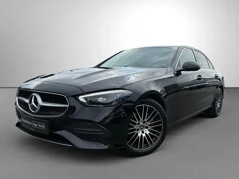 Gebraucht Mercedes C180 Avantgarde 170 PS (125 kW) 2025 Schwarz Limousine