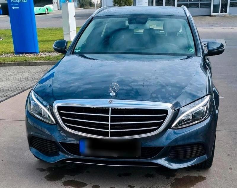 Gebraucht Mercedes C220 178 PS (130 kW) 2016 Grau Kombi