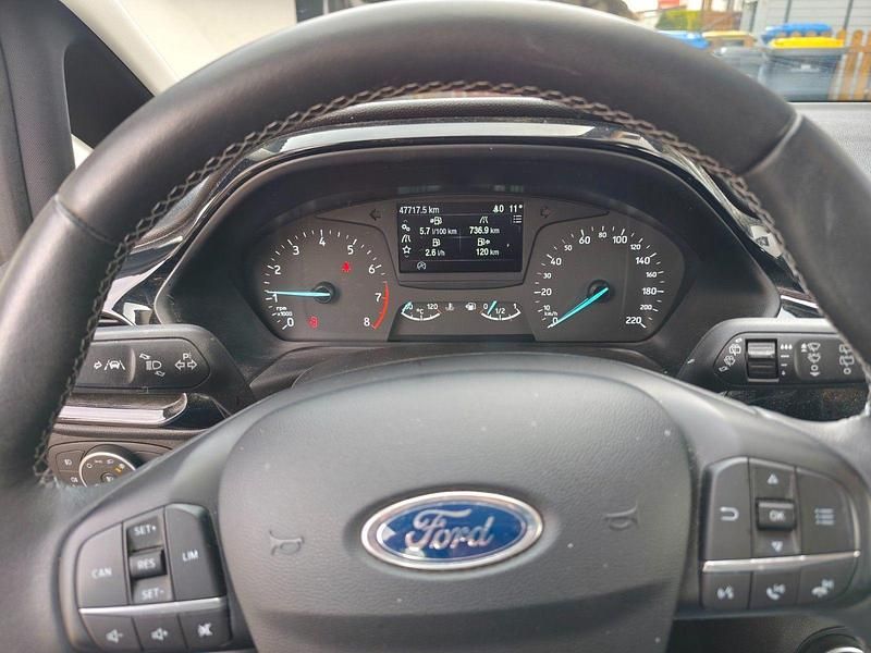 Gebraucht Ford Fiesta Active 101 PS (74 kW) 2019 Schwarz Kleinwagen