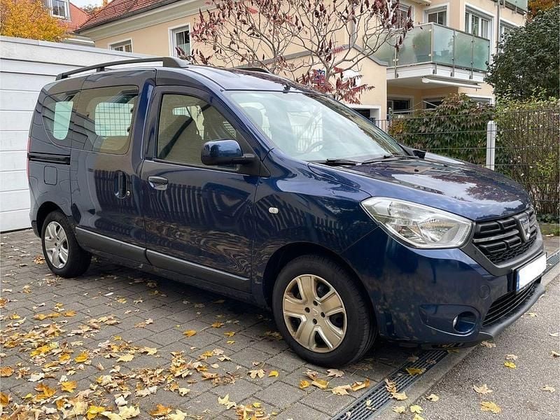 Gebraucht Dacia Dokker Lauréate 116 PS (85 kW) 2017 Blau Van / Kleinbus