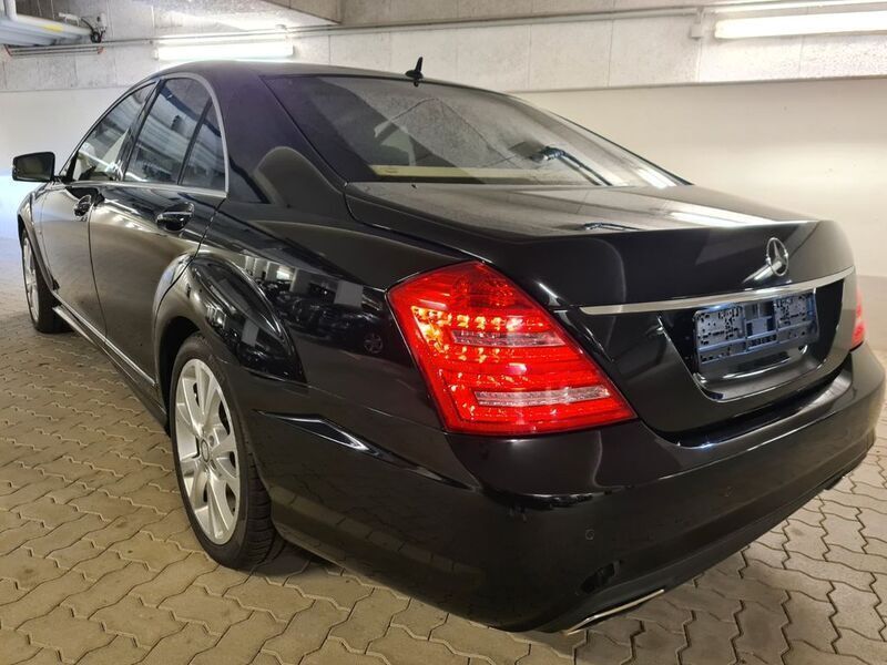 Gebraucht Mercedes S500 Sport 435 PS (319 kW) 2011 Schwarz Limousine