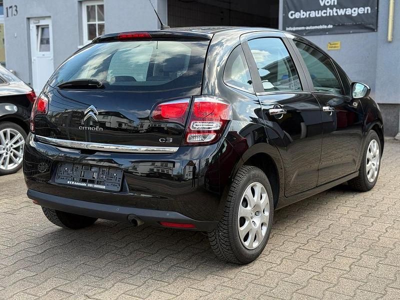 Gebraucht Citroën C3 SELECTION 82 PS (60 kW) 2016 Schwarz metallic Limousine