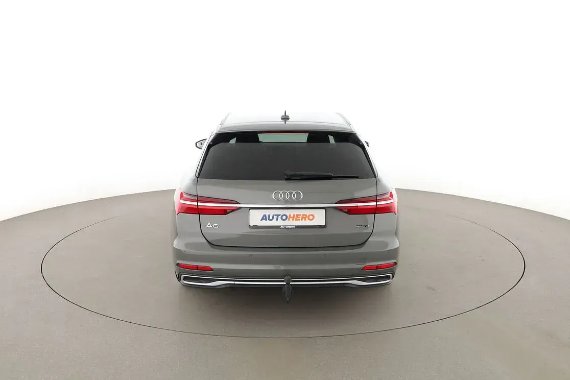 Gebraucht Audi A6 Advanced 204 PS (150 kW) 2023 Grau Kombi
