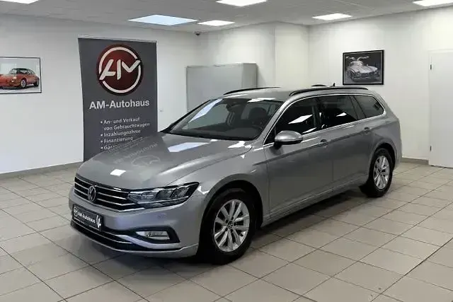 Gebraucht VW Passat Business 294 PS (216 kW) 2024 Silber Kombi