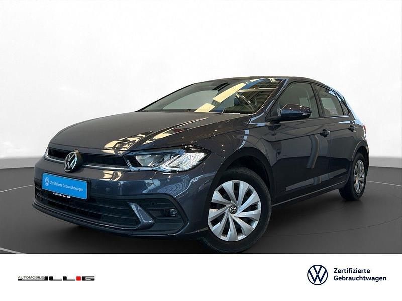 Rauchgrau Gebraucht 2023 VW Polo IQ Drive Limousine | 17.980 € (Fairer Preis) - Bild 1/4