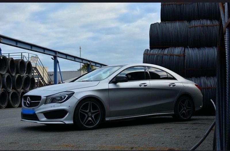 Gebraucht Mercedes CLA250 AMG line 211 PS (155 kW) 2016 Silber Limousine
