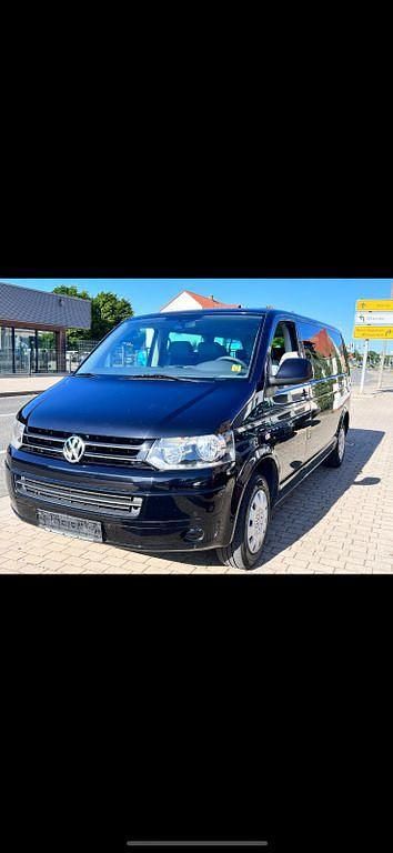 Schwarz Gebraucht 2011 VW Caravelle Comfortline Van / Kleinbus | 10.900 € (Guter Preis) - Bild 1/1