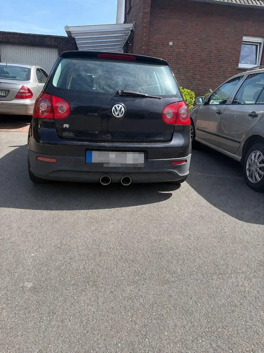 Używany VW Golf R 75 KM (55 kW) 2005 Czarny Coupe