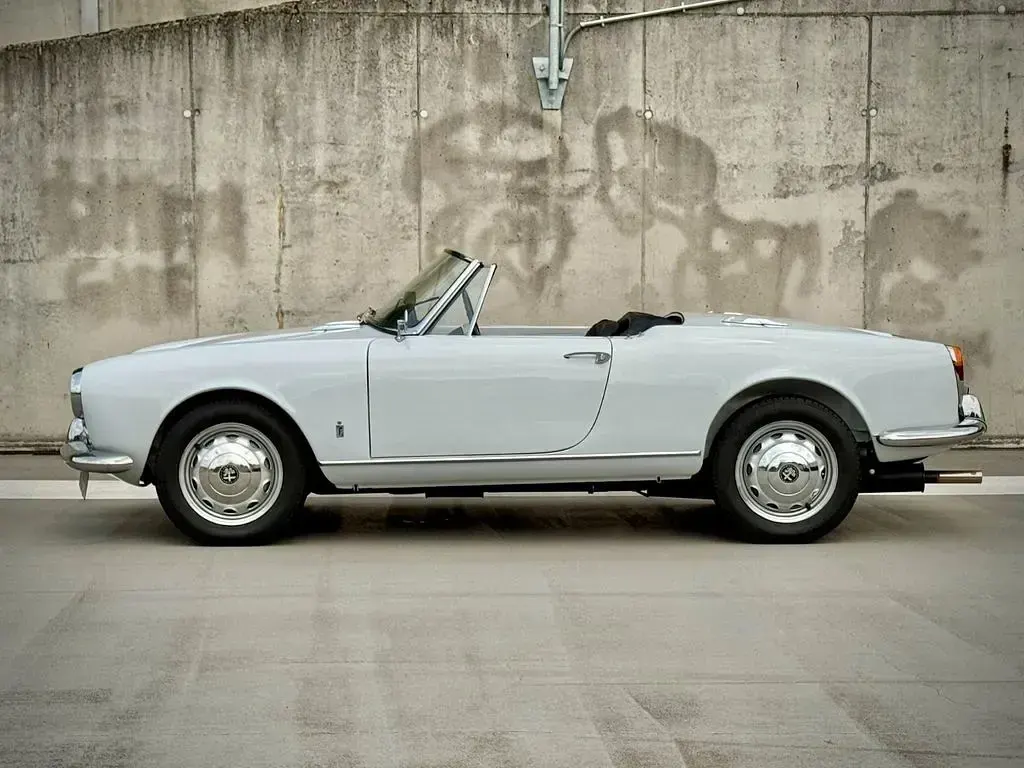 Gebraucht Alfa Romeo Giulia 92 PS (67 kW) 1963 Weiß Cabrio