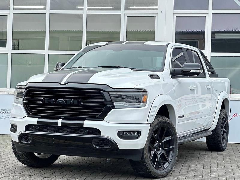 Weiß Gebraucht 2020 Dodge Ram Abholung | 48.900 € (Teuer) - Bild 1/4