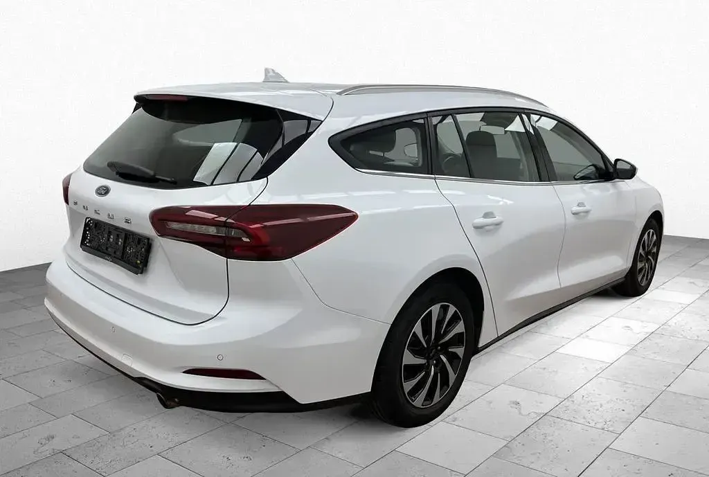 Brugt Ford Focus Titanium 116 HK (85 kW) 2023 Hvid Stationcar
