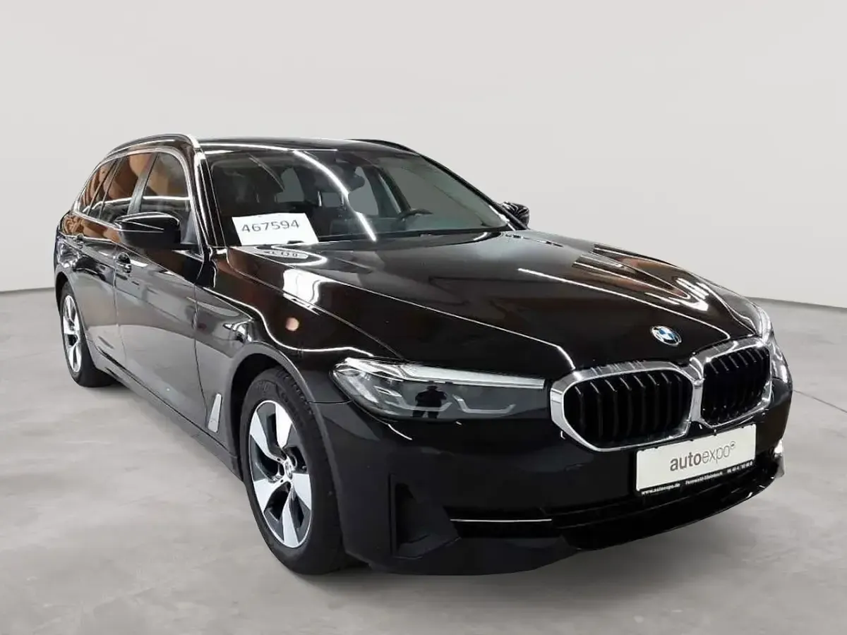 Gebraucht BMW 520 Sport Line 190 PS (139 kW) 2022 Kombi