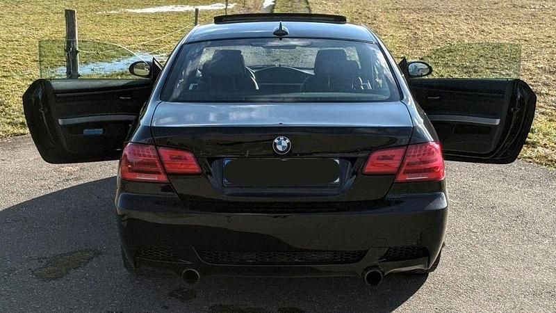 Gebraucht BMW 335 M Sport 326 PS (239 kW) 2012 Schwarz Coupé