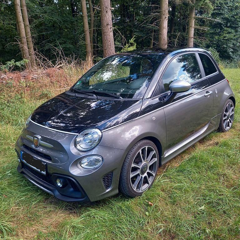 Schwarz Gebraucht 2019 Abarth 595 Turismo Kleinwagen | 18.000 € (Guter Preis) - Bild 1/4