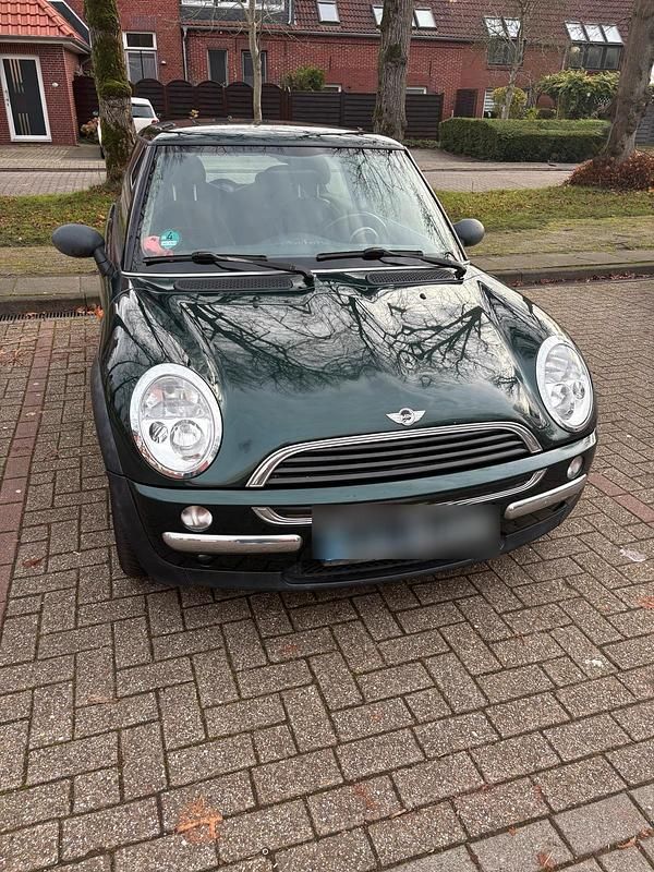 Grün Gebraucht 2003 Mini ONE Kleinwagen | 1.100 € (Superpreis) - Bild 1/4