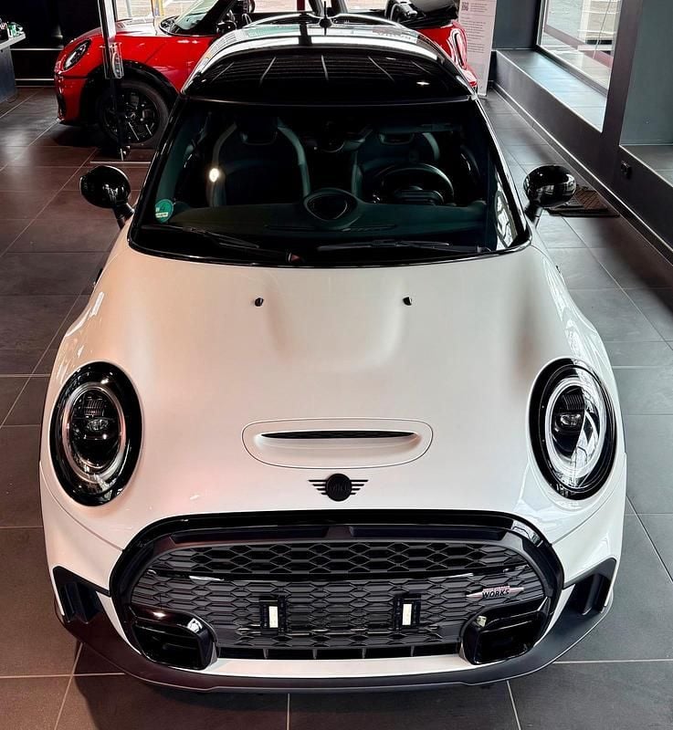 Second-hand Mini Cooper S 178 CP (130 kW) 2023 Alb Hatchback