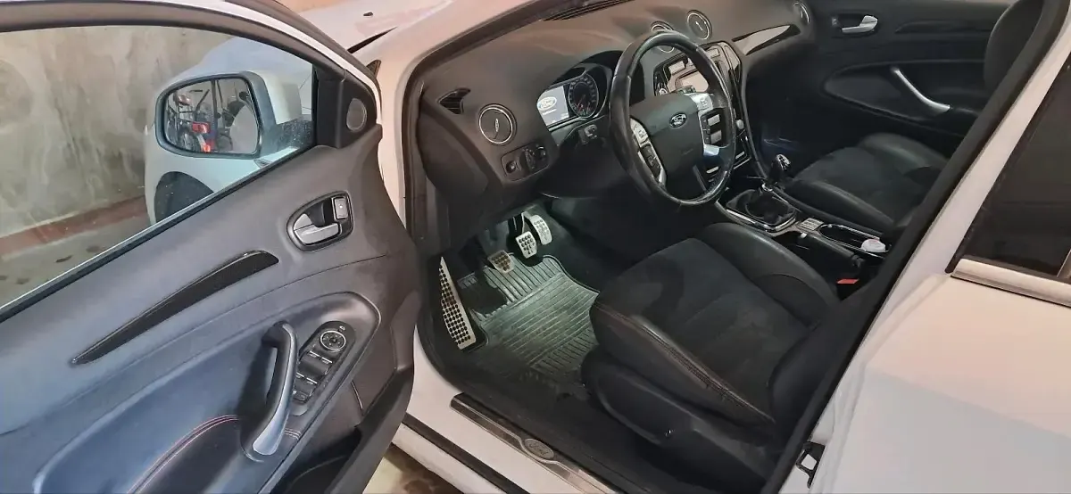 Gebraucht Ford Mondeo Titanium S 175 PS (128 kW) 2008 Weiß Kombi