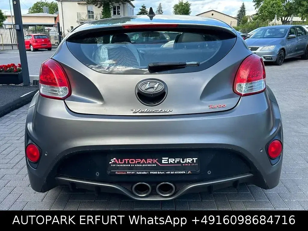 Gebraucht Hyundai Veloster Premium 186 PS (136 kW) 2013 Grau Kleinwagen