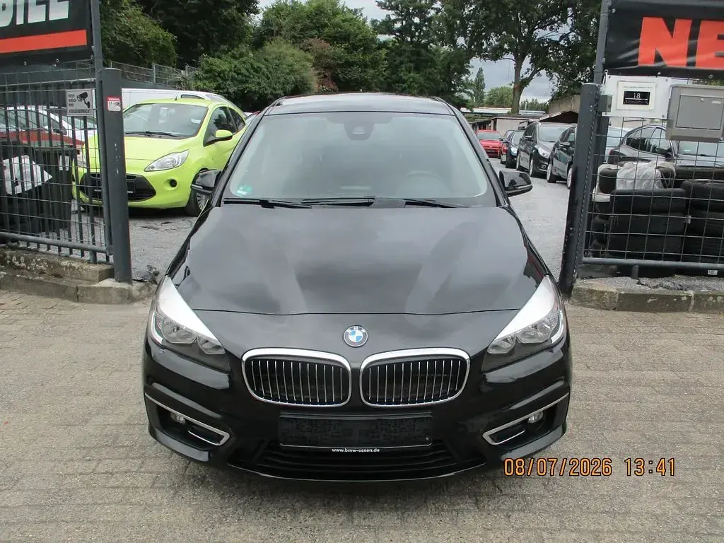Gebraucht BMW 218 Gran Tourer Luxury Line 150 PS (110 kW) 2016 Schwarz Van / Kleinbus