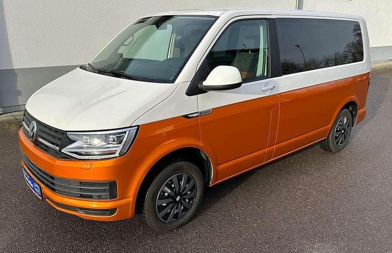 Gebraucht VW Multivan 102 PS (75 kW) 2019 Mandarintraumeffect folierung Van