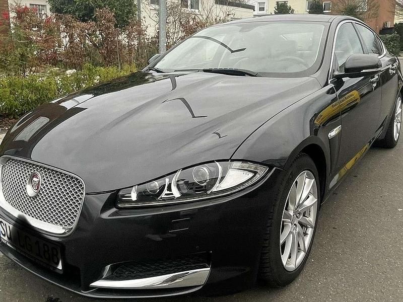 Gebraucht Jaguar XF 200 PS (147 kW) 2014 Schwarz Limousine