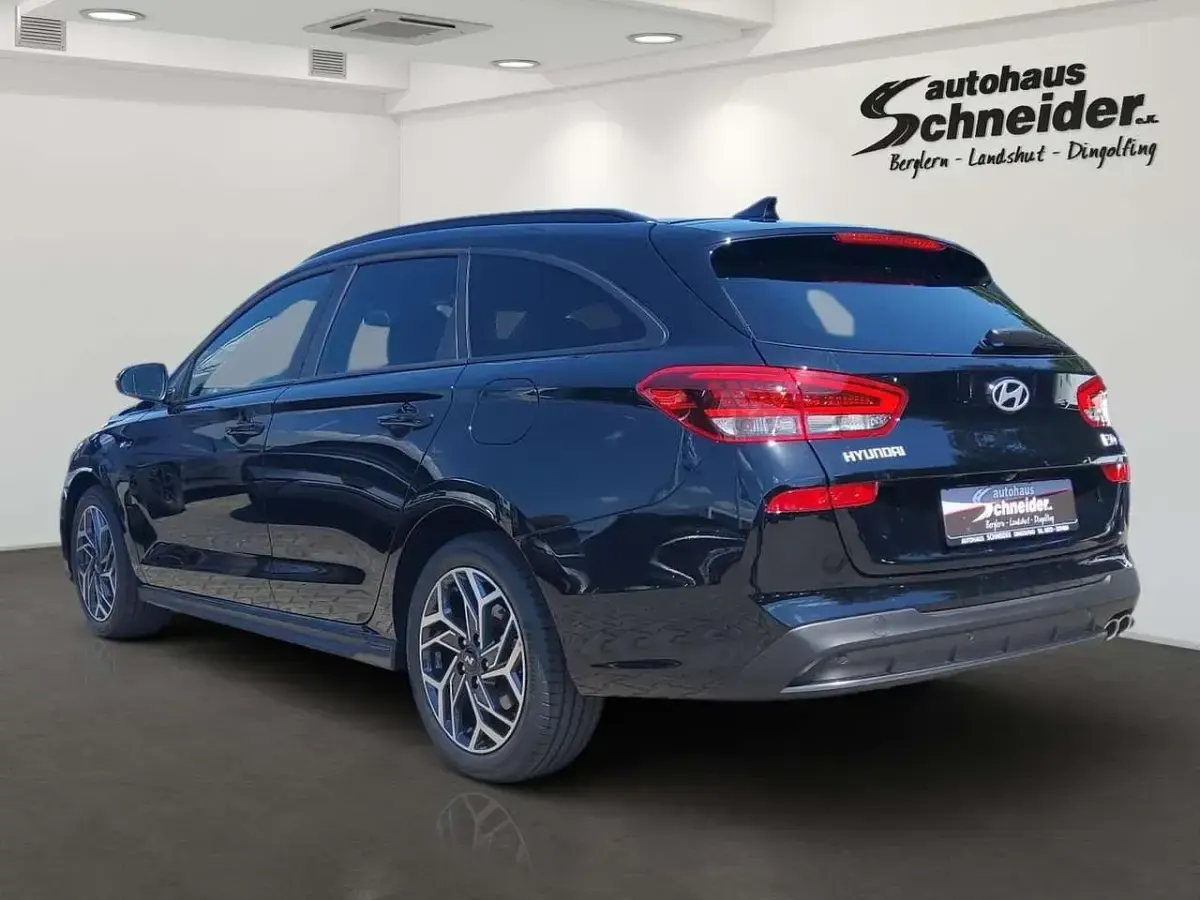 Neu Hyundai i30 N Line 150 PS (110 kW) 2026 Abyss black metallic Kombi