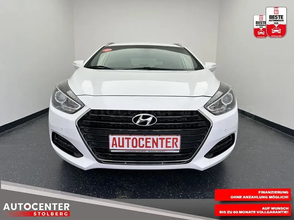 Gebraucht Hyundai i40 Trend 135 PS (99 kW) 2018 Weiß Kombi
