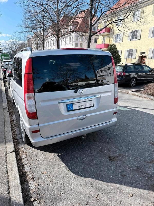 Gebraucht Mercedes Viano 204 PS (150 kW) 2007 Silber Van / Kleinbus