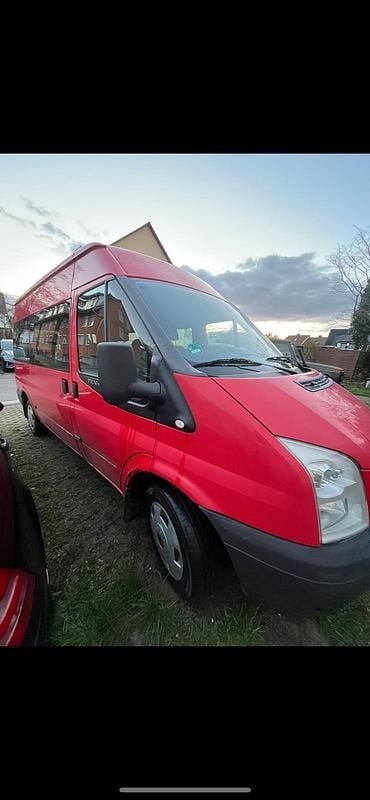 Gebraucht Ford Transit Tourneo 116 PS (85 kW) 2010 Rot Van / Kleinbus
