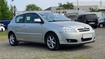 Gebraucht Toyota Corolla Sol 110 PS (80 kW) 2005 Silber Limousine