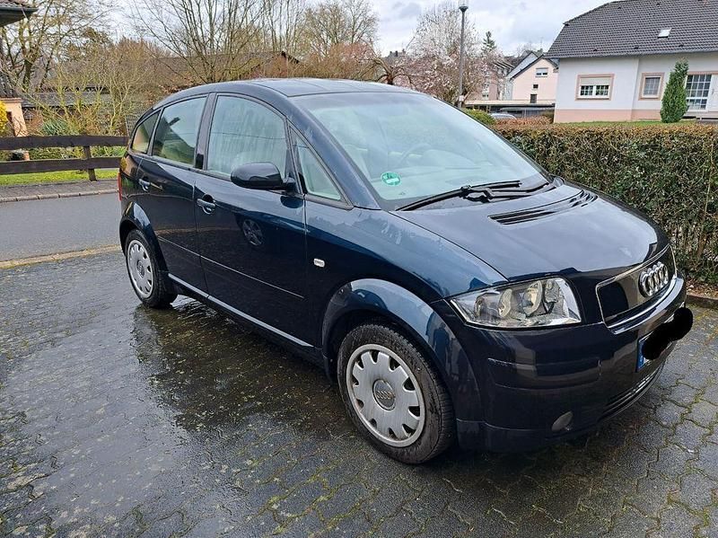 Gebraucht Audi A2 75 PS (55 kW) 2001 Blau Kleinwagen