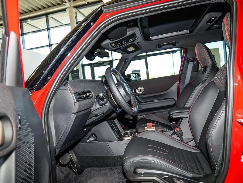 Gebraucht Mini Cooper 156 PS (114 kW) 2024 Chili red ii Kleinwagen