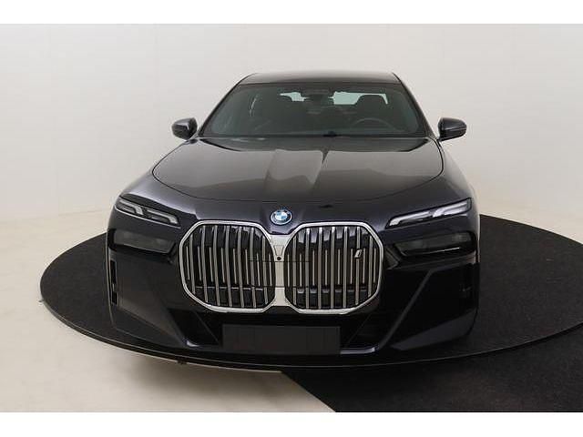 Gebraucht 2024 BMW i7 Limousine | 84.050 € - Bild 1/1