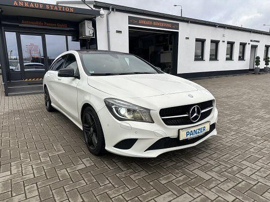 Gebraucht Mercedes CLA180 Shooting Brake 122 PS (89 kW) 2015 Weiß Kombi