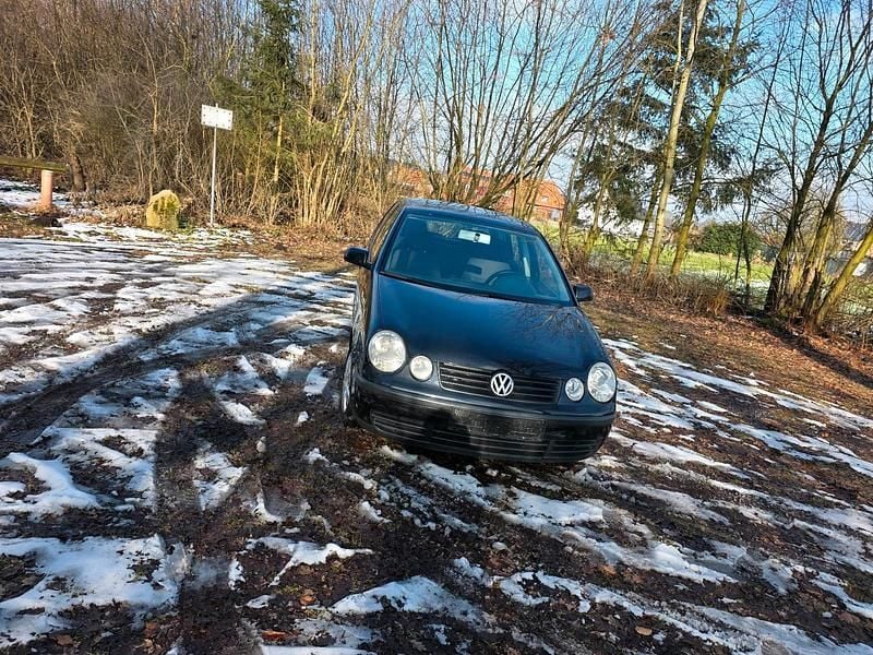 Gebraucht VW Polo 63 PS (46 kW) 2003 Schwarz Kleinwagen