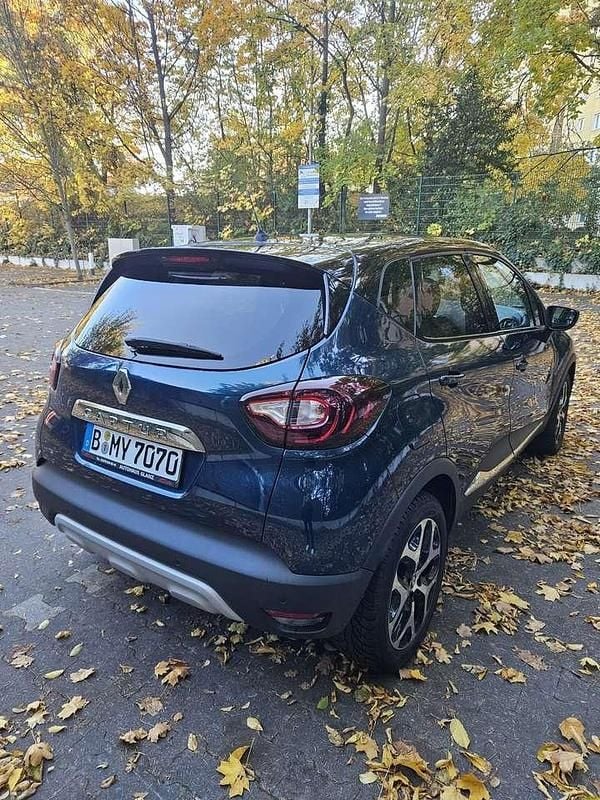 Gebraucht Renault Captur Intens 150 PS (110 kW) 2019 Blau SUV