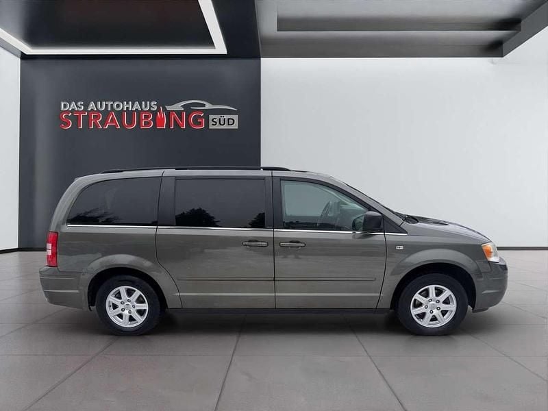 Gebraucht Chrysler Grand Voyager 163 PS (119 kW) 2011 Dark titanium Van / Kleinbus