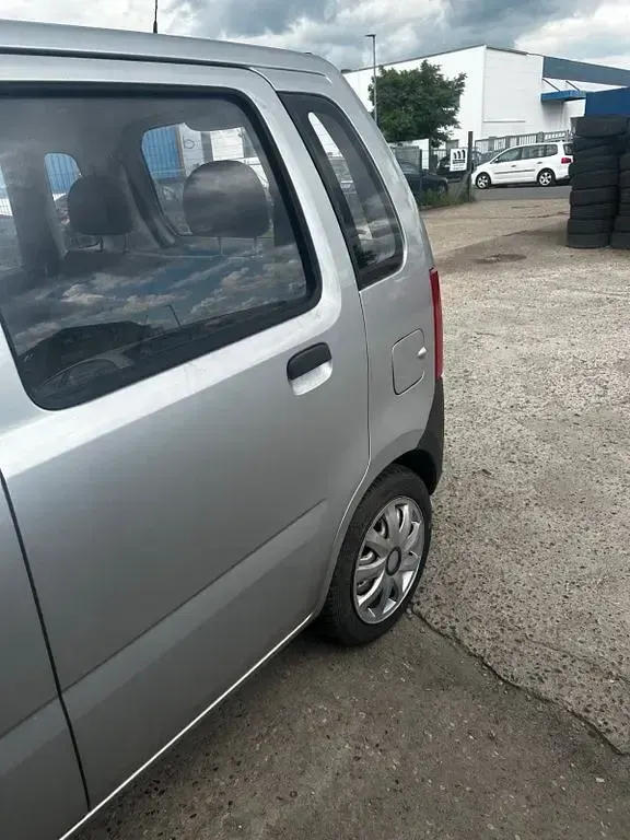 Gebraucht Opel Agila 58 PS (42 kW) 2001 Grau Van / Kleinbus