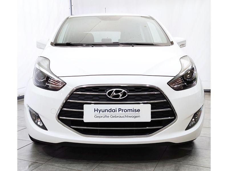 Gebraucht Hyundai ix20 Style 125 PS (91 kW) 2018 Weiss Kleinwagen