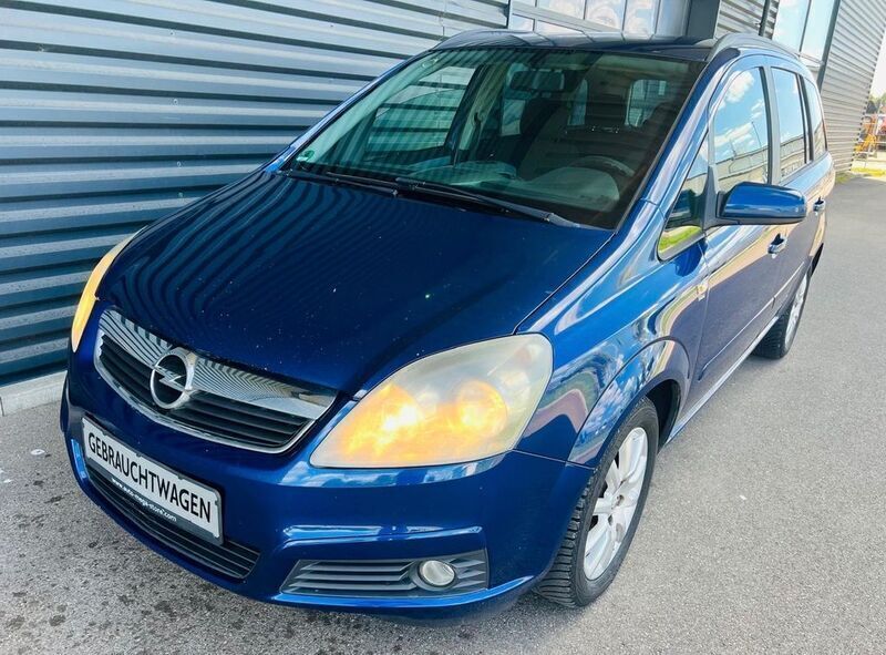 Ultrablau mi2 Gebraucht 2005 Opel Zafira Edition Van / Kleinbus | 990 € (Guter Preis) - Bild 1/4
