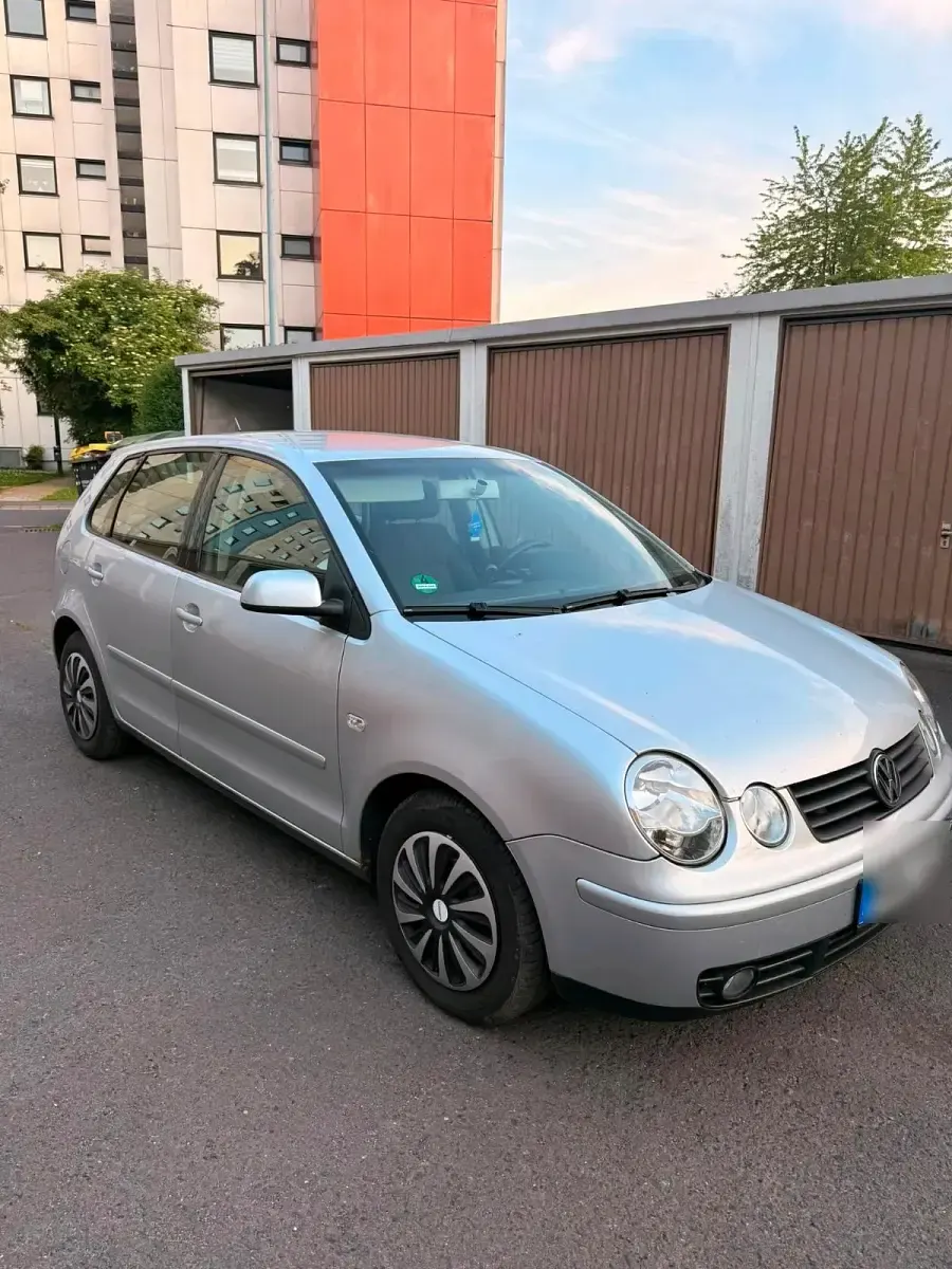 Gebraucht VW Polo 75 PS (55 kW) 2003 Silber Kleinwagen
