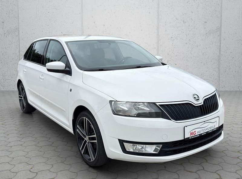 Weiß Gebraucht 2015 Skoda Rapid Drive Limousine | 9.990 € (Fairer Preis) - Bild 1/4