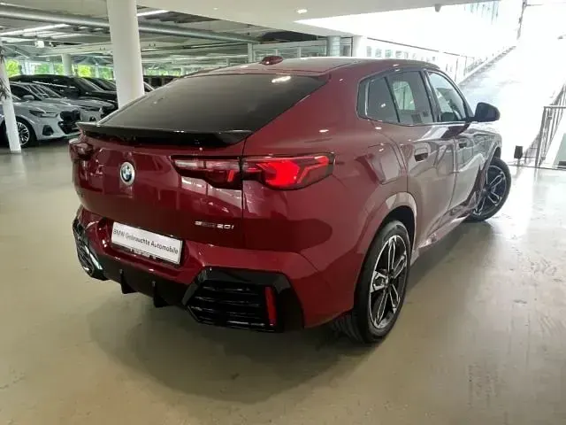 Gebraucht BMW X2 Performance 156 PS (114 kW) 2025 Rot SUV