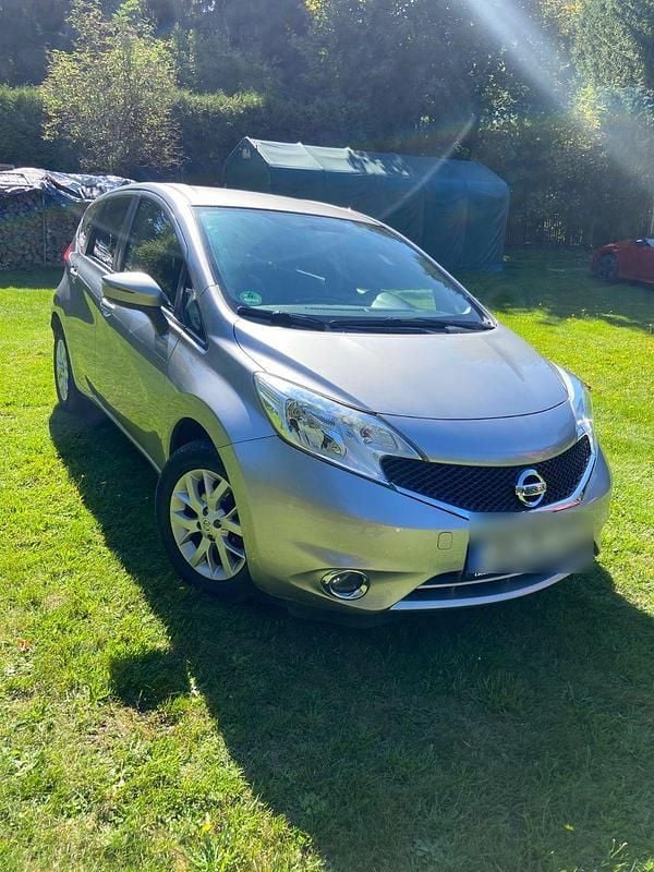 Silber Gebraucht 2016 Nissan Note Acenta Van / Kleinbus | 5.200 € (Superpreis) - Bild 1/4