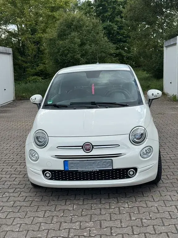 Gebraucht Fiat 500 Lounge 69 PS (50 kW) 2021 Weiß Kleinwagen