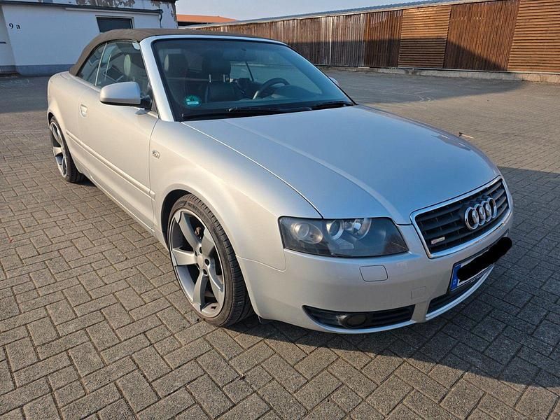 Gebraucht Audi A4 Cabriolet Ambiente 220 PS (161 kW) 2002 Silber Cabrio